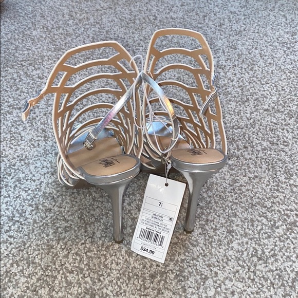 Silver strappy heel - Picture 3 of 4